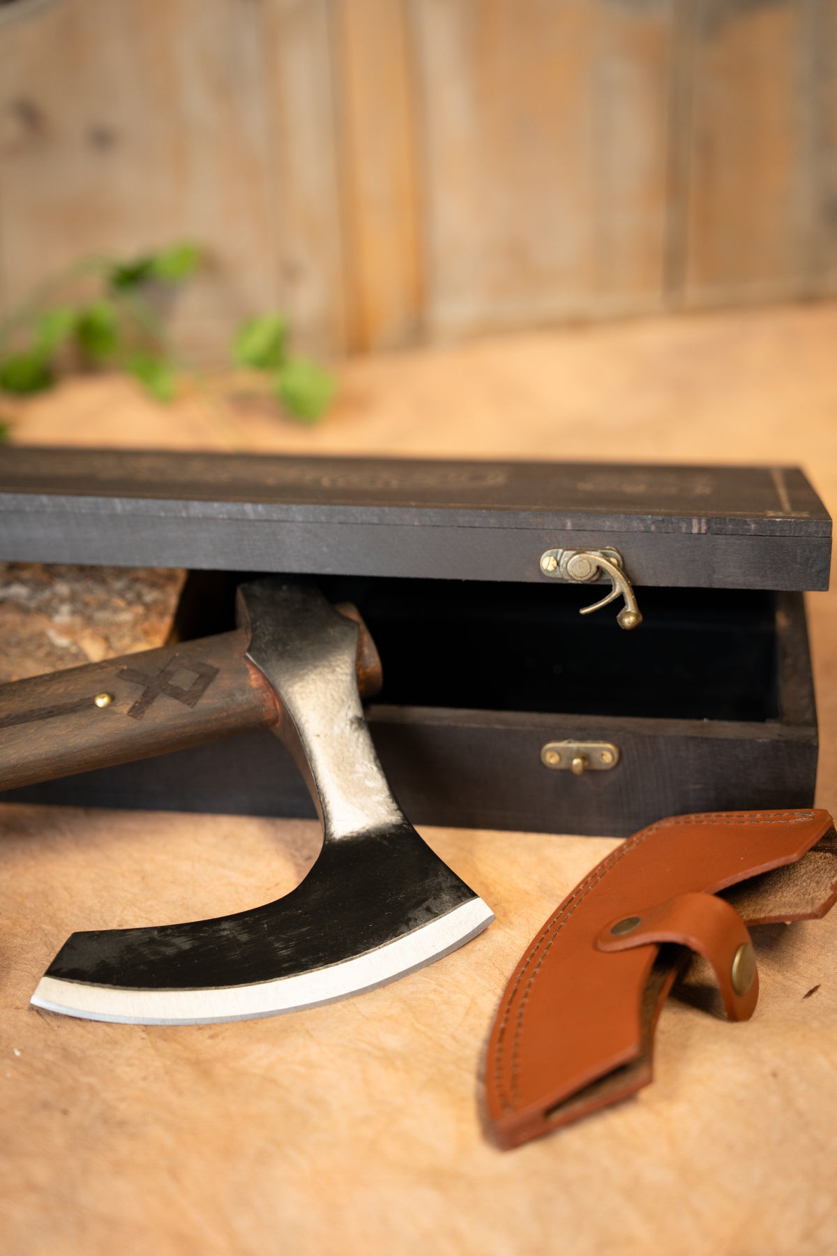 Viking set Othala axe and knife, semi-sharp