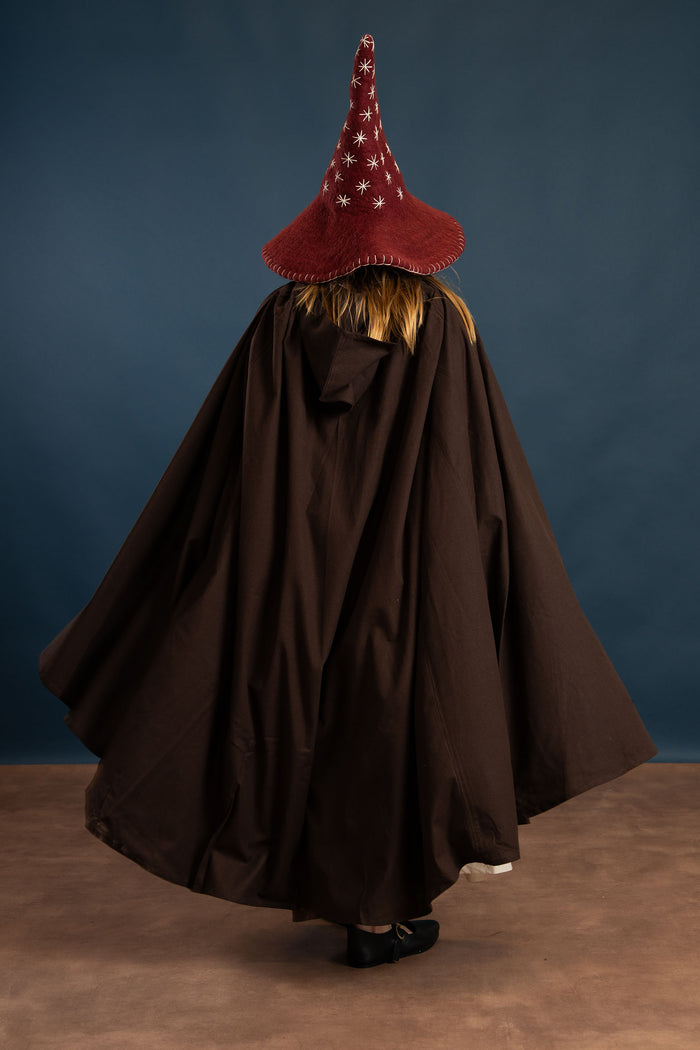 Witch hat with stars, red, wool felt