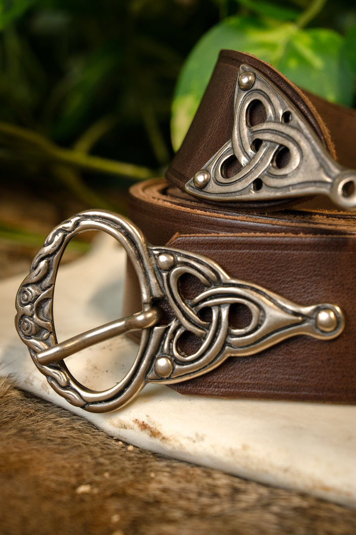 Wikiński pas Borre, posrebrzany, 165 cm, brązowy