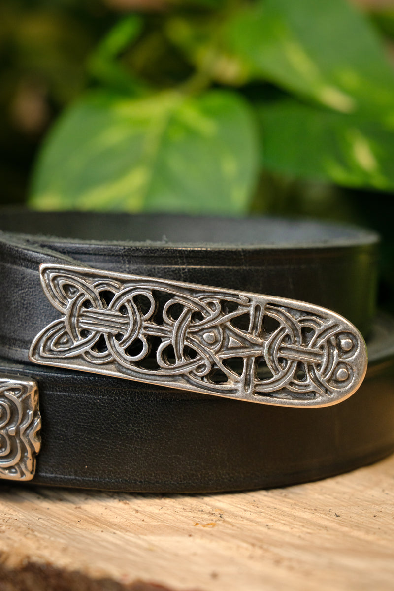 Pas Birka, czarny, posrebrzany, 165 cm