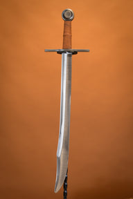 Gotikos falchion, bukas (battle-ready)