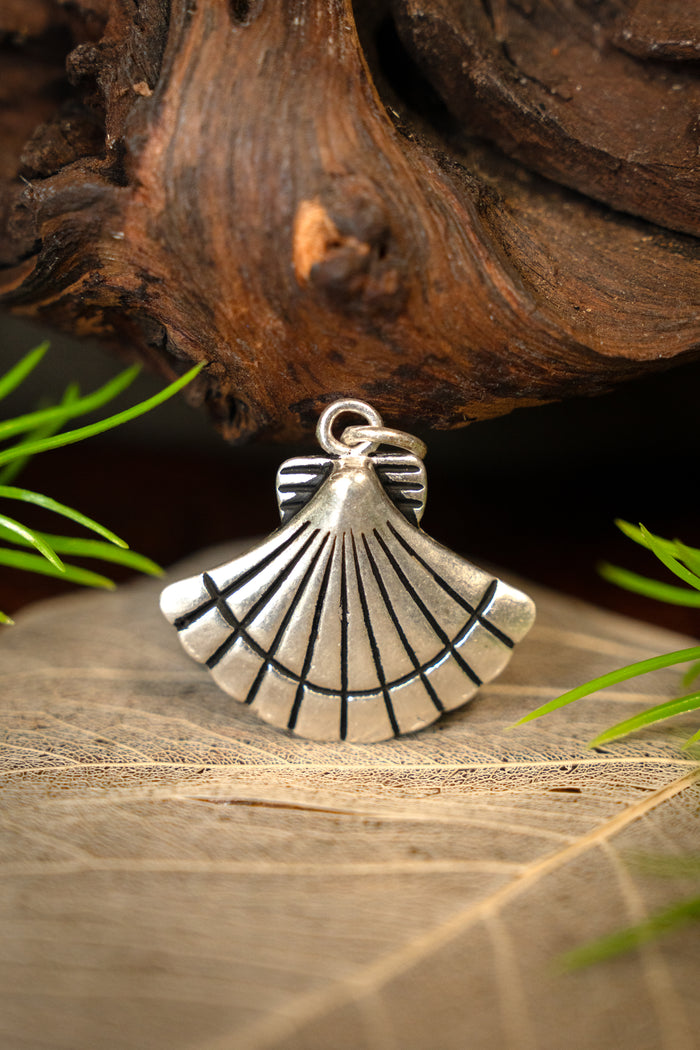 Medieval amulet St James shell, silvered bronze