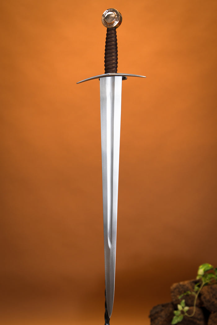 Épée à une main épée Oakeshott type XIV, semi-tranchante