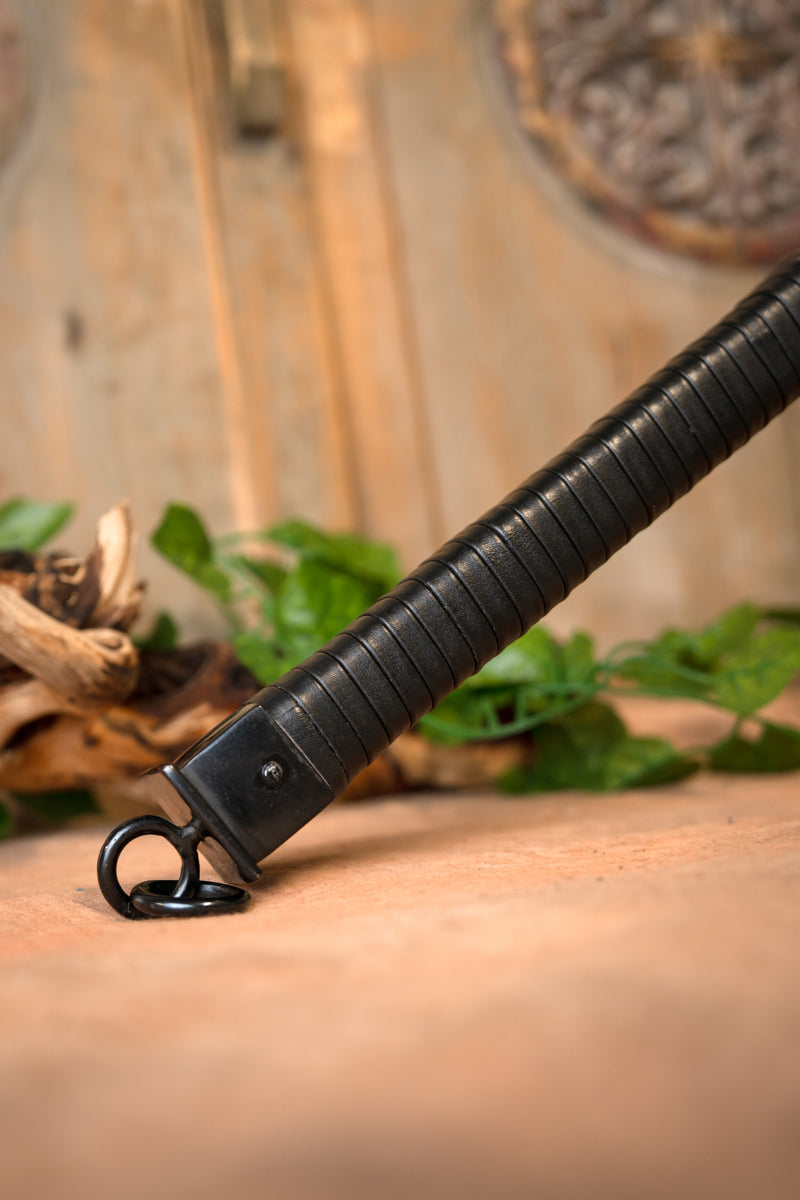 Ascia da guerra tardo-medievale, semi-affilata