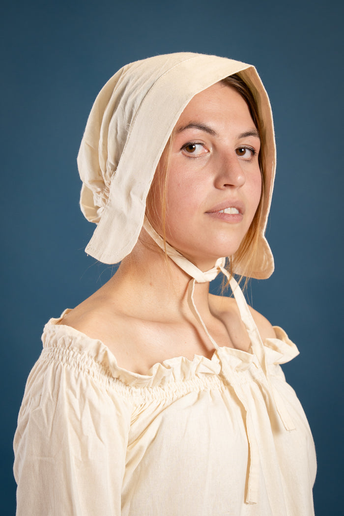 Medieval hood Greta, cream