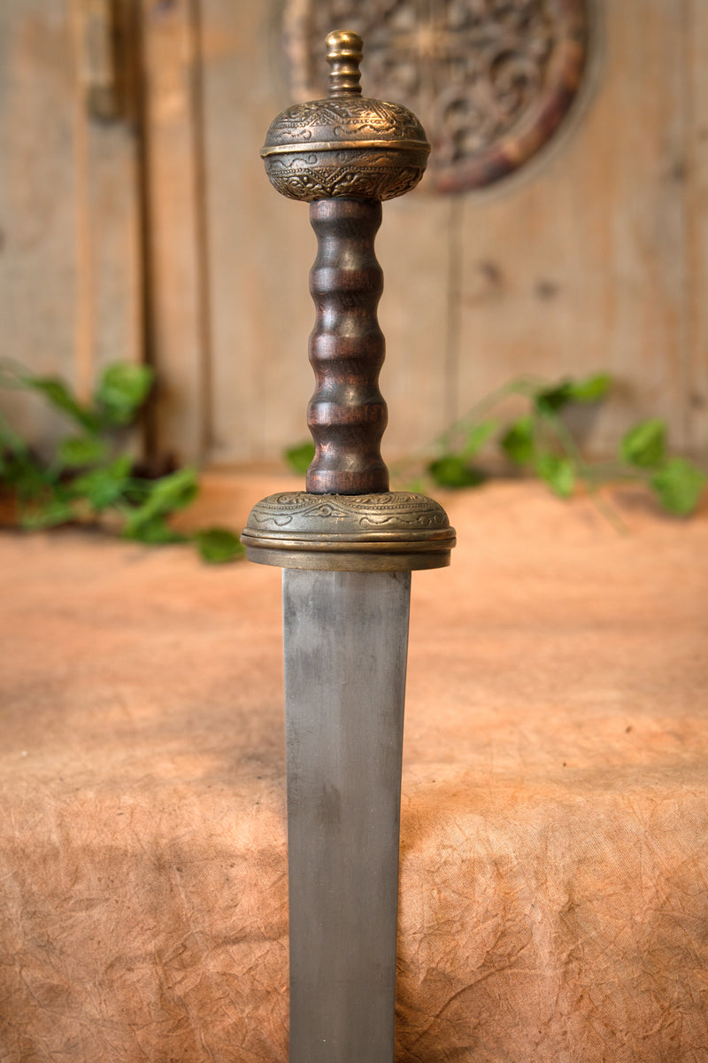 Gladius Legio XI, halvskarpt