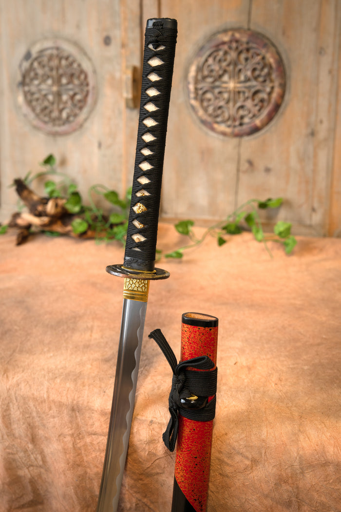 Kujaku Katana, pusiau aštri
