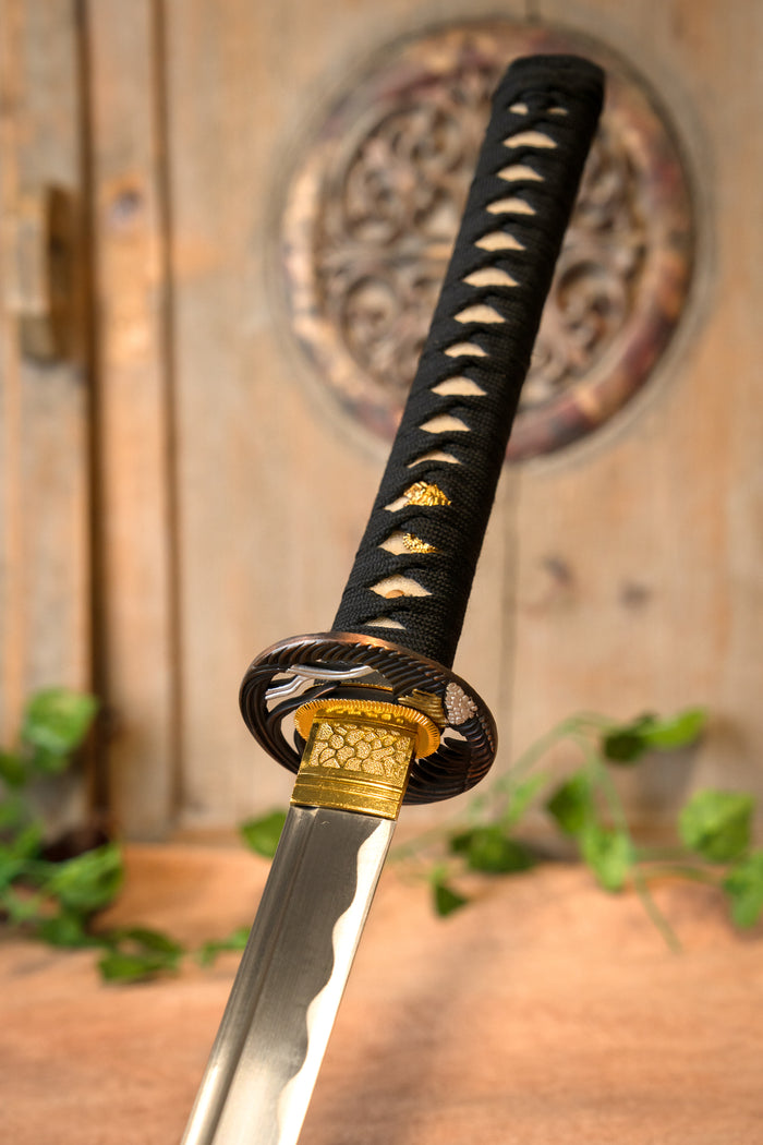 Kujaku Katana, semi-sharp