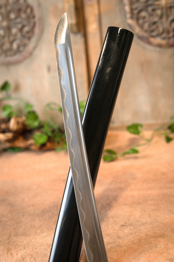 Kujaku Katana, semi-sharp