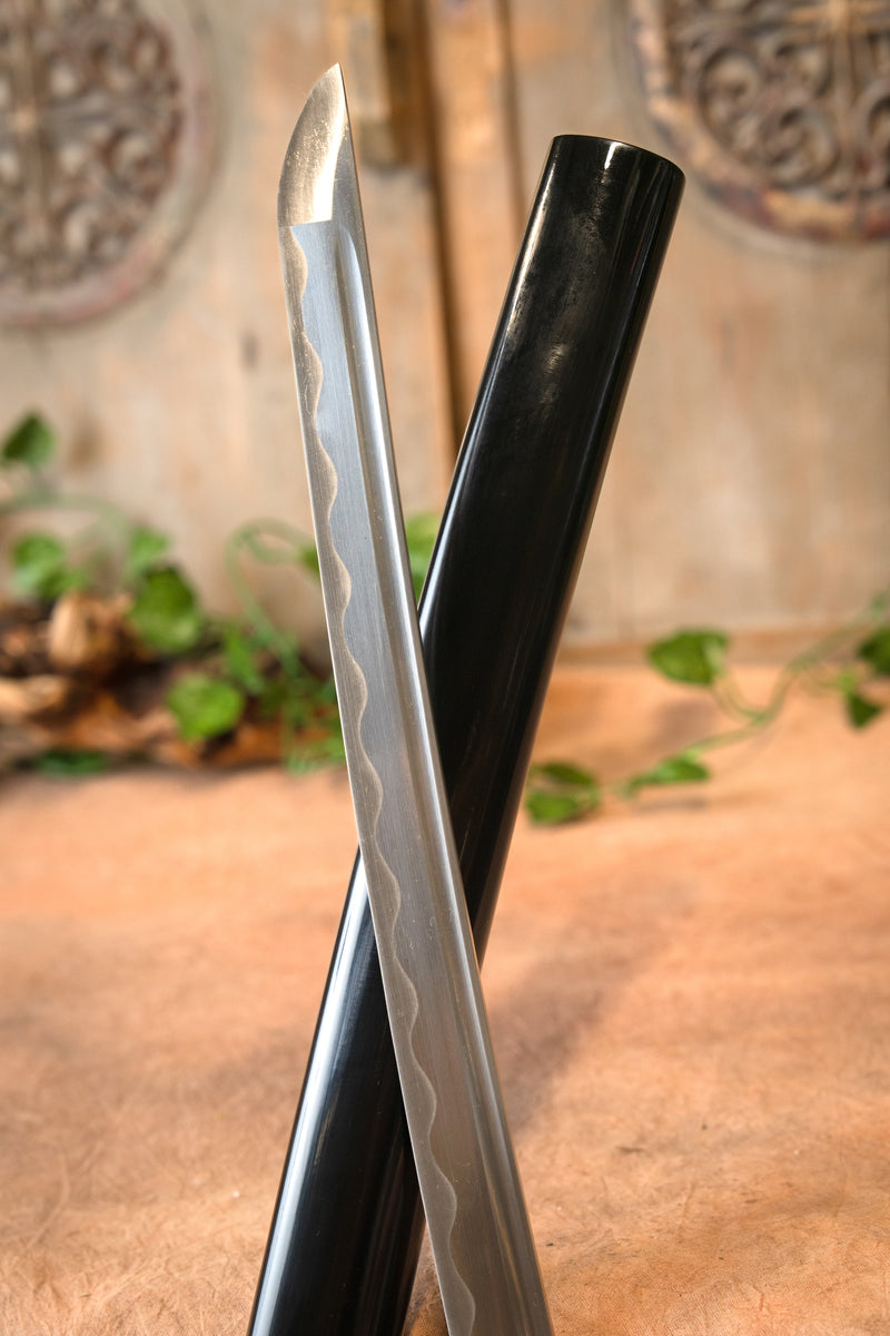 Katana Kujaku, semi-tranchant