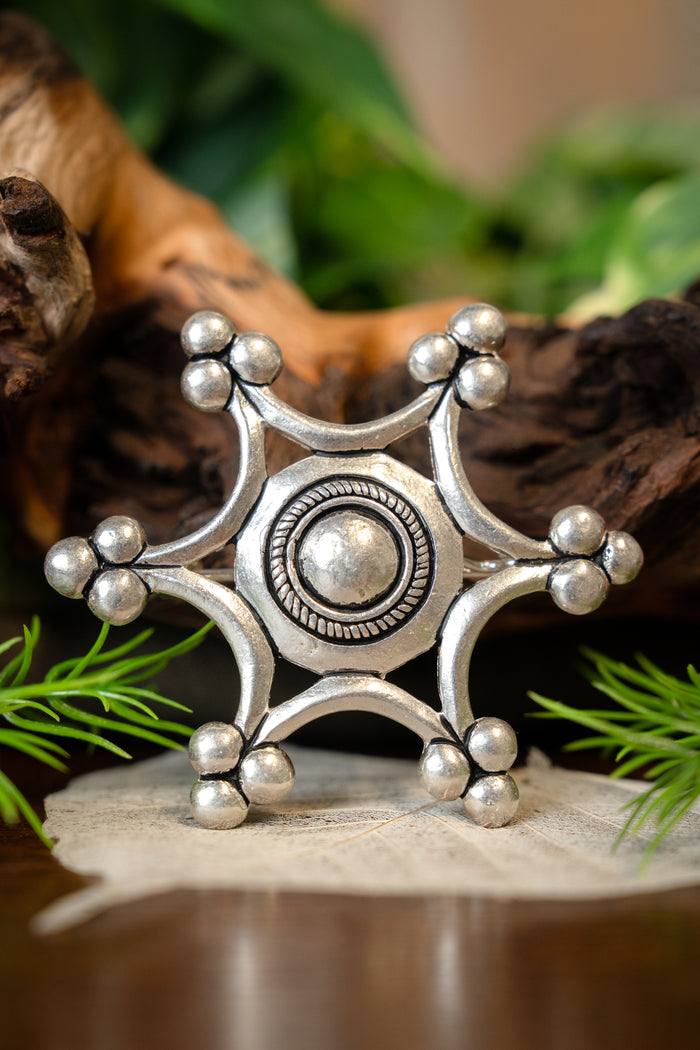 Brooch Uta zu Naumburg, silvered bronze