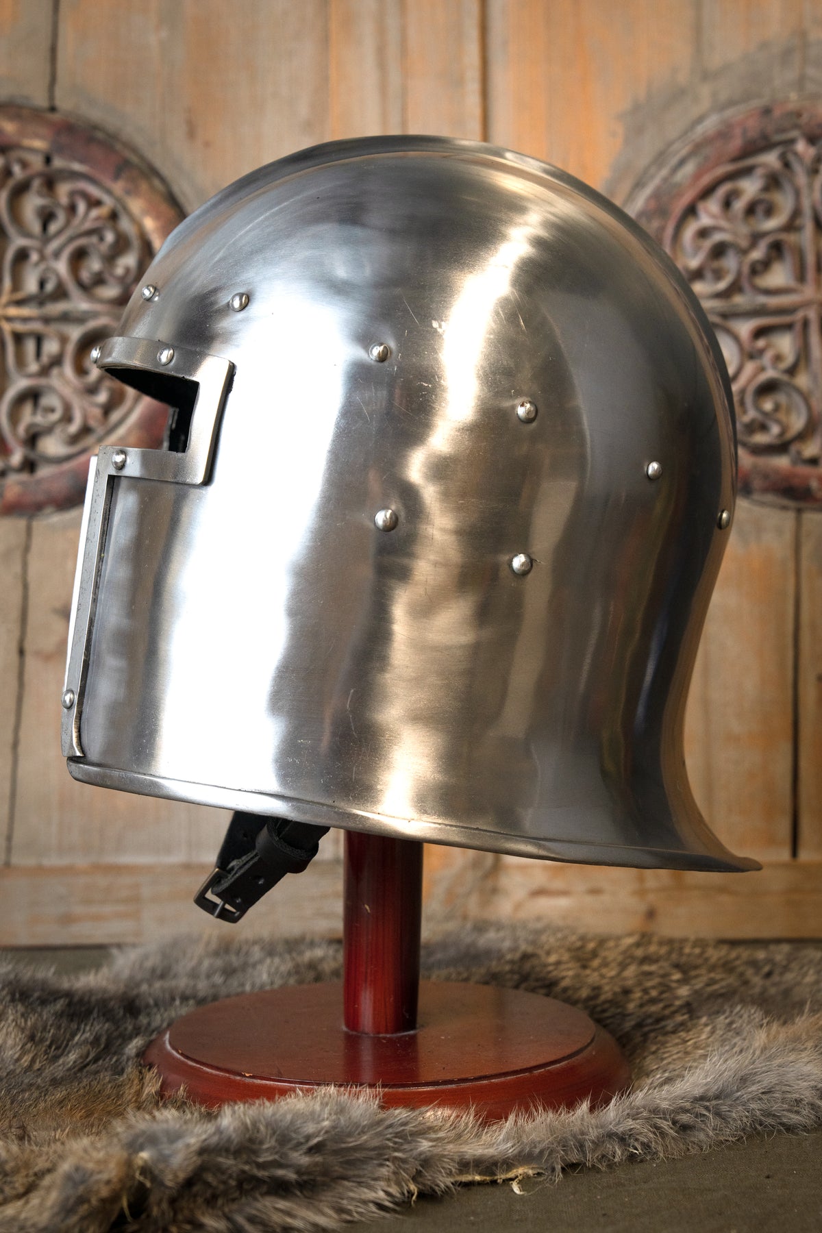Italiaanse Barbute Avant, circa 1440 AD, 2 mm (battle-ready)