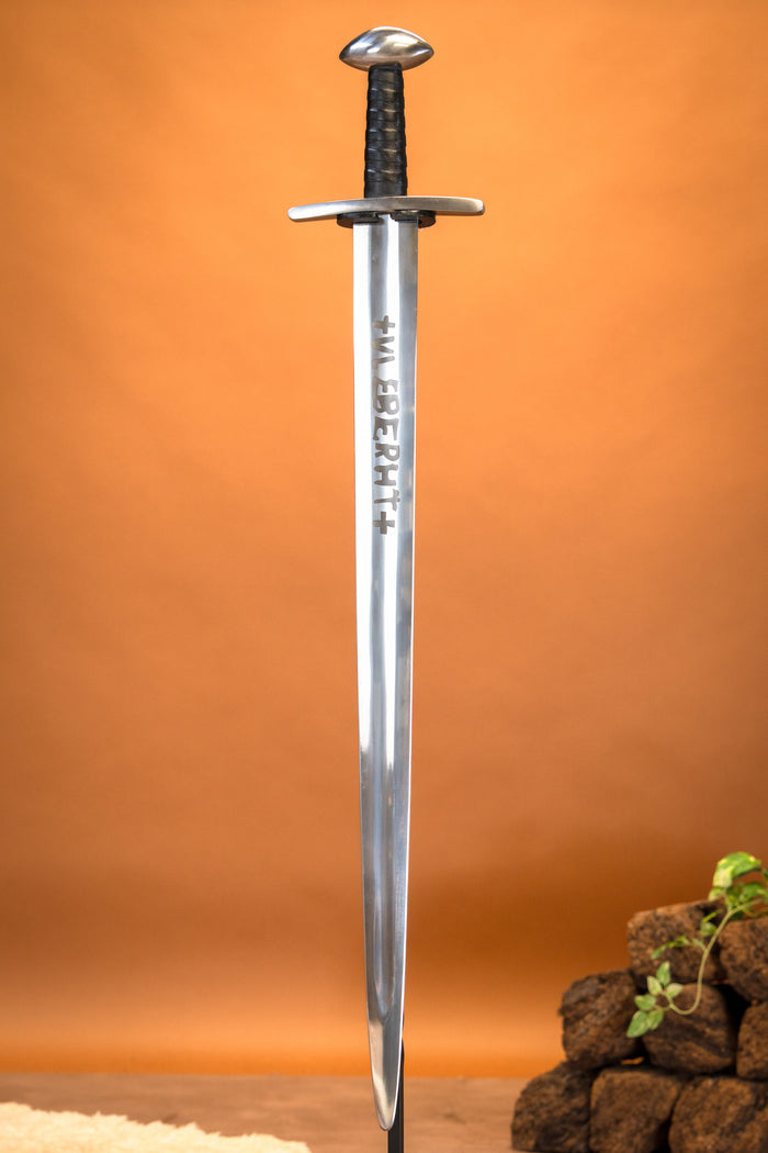 Vikingsvärd Ulfberht, halvvass