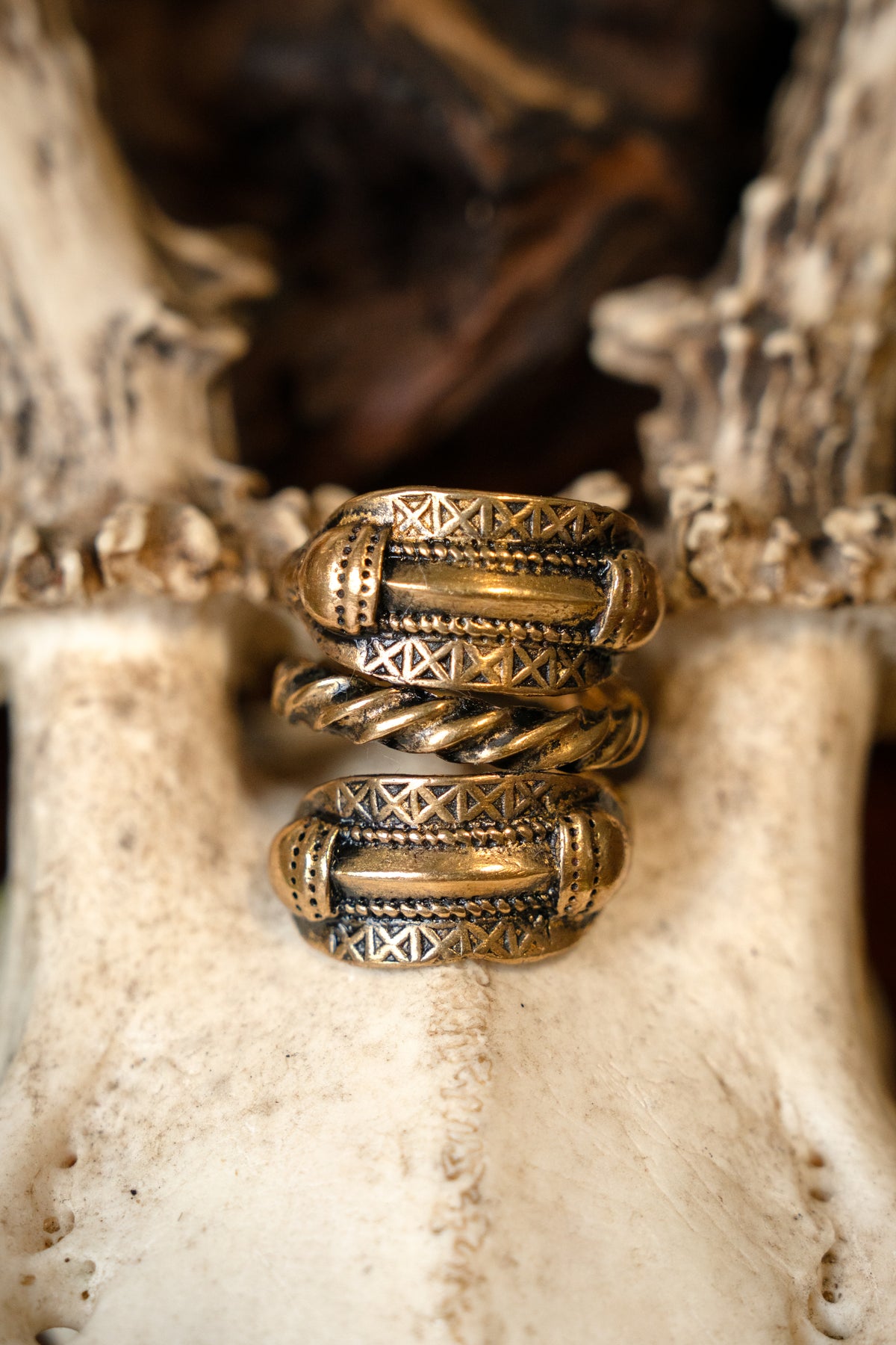 Germański pierścień z epoki żelaza Naustdal, brąz