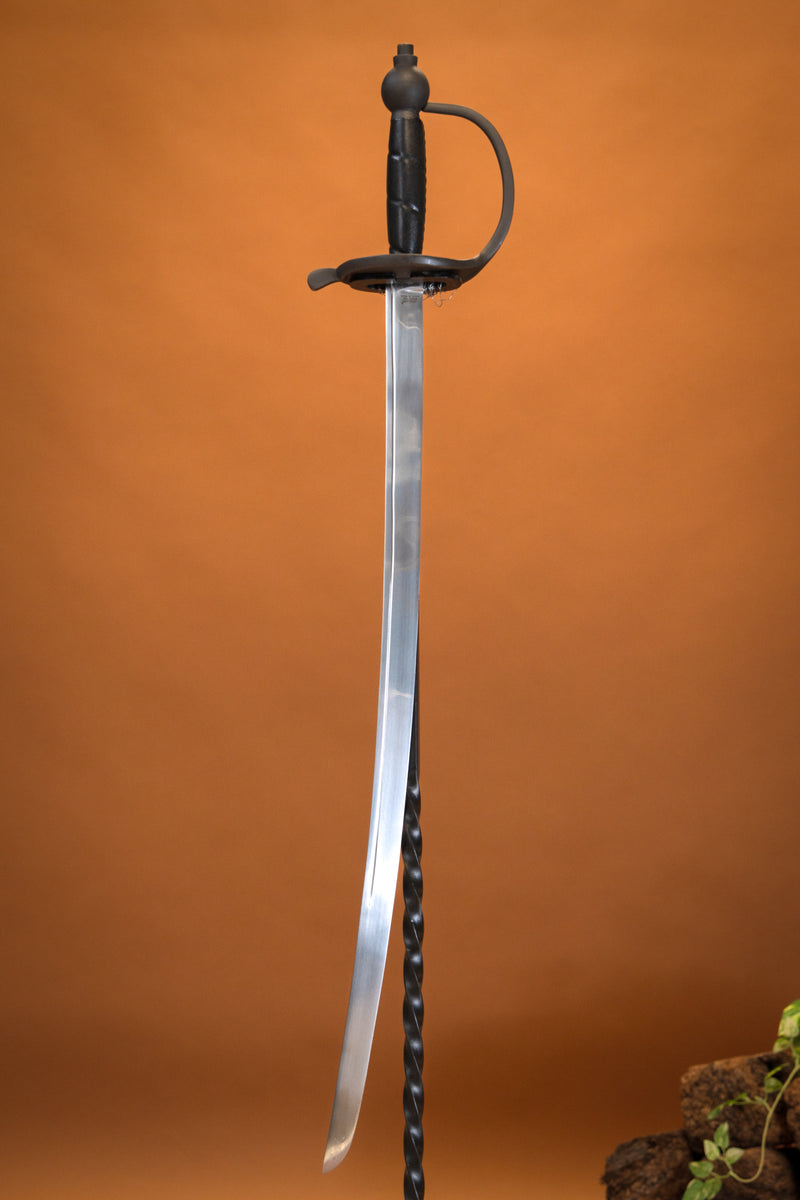 Pirate sabre Blackbeard, semi-sharp