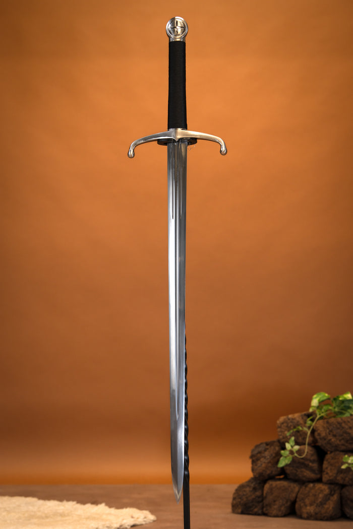 Spada Oakeshott XV del XIV–XV secolo, semi-affilata