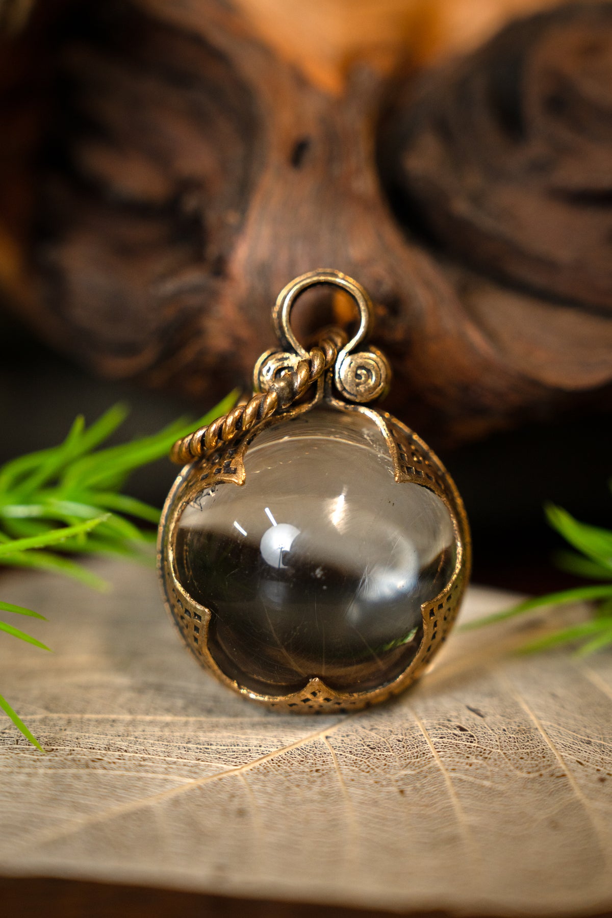 Gotland Viking mountain crystal L, bronze