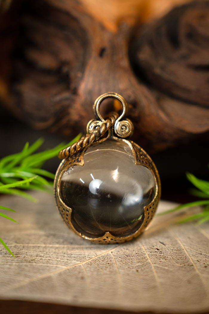 Gotland Viking mountain crystal L, bronze