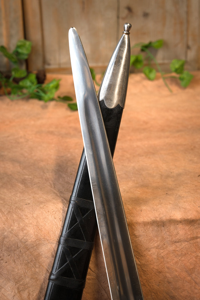 Vikingsvärd Ulfberht, halvvass