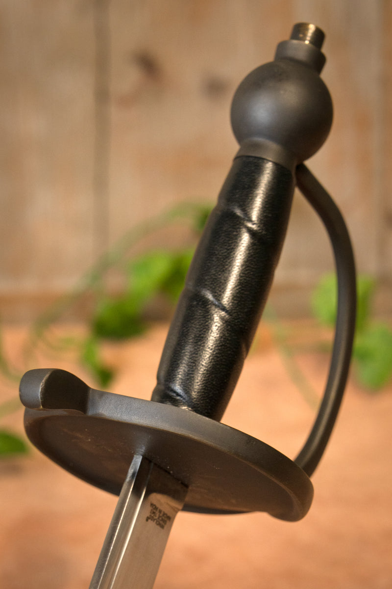 Piracka szabla Blackbeard, półostra