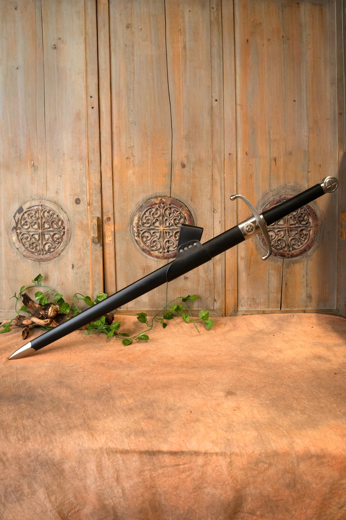 Spada Oakeshott XV del XIV–XV secolo, semi-affilata