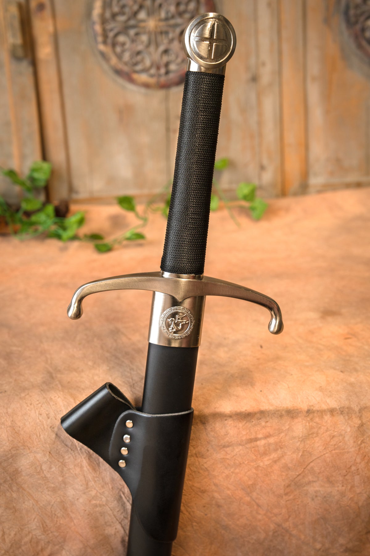 Spada Oakeshott XV del XIV–XV secolo, semi-affilata