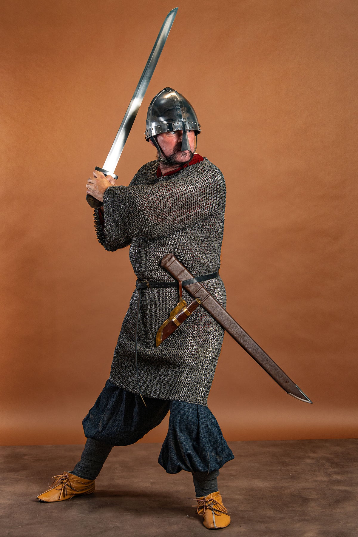 Hauberk, płaskie pierścienie, okrągłe nity, 8 mm