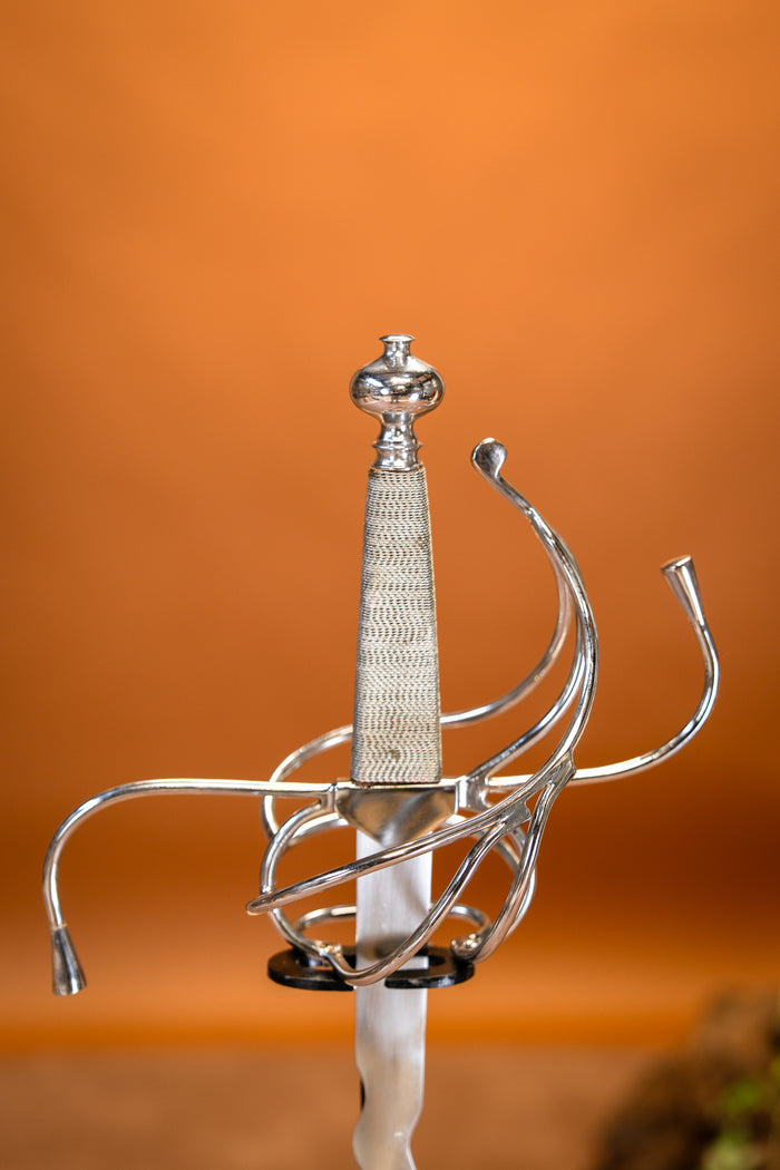 Rapier met flambergekling, semi-scherp