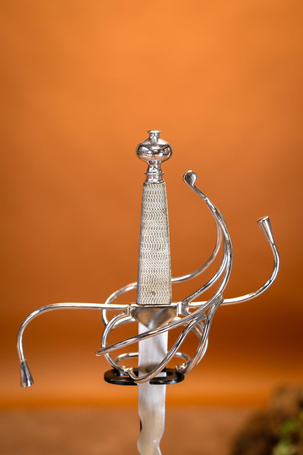 Rapier con hoja flamígera, semi-afilado