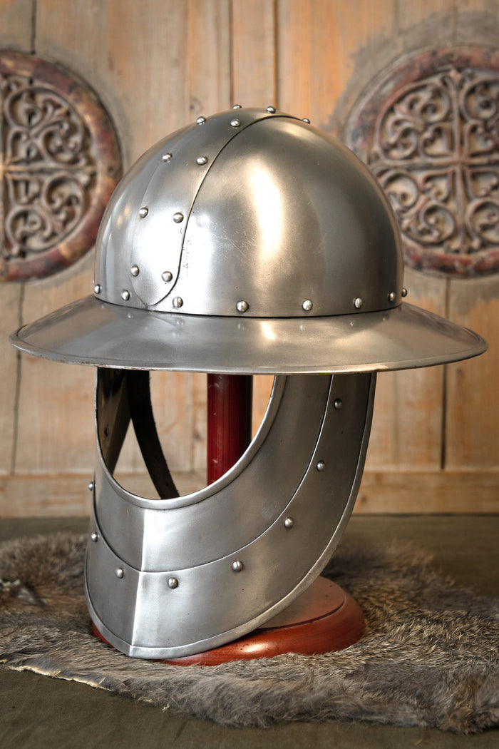 Medieval kettle hat with beard, 1.2 mm