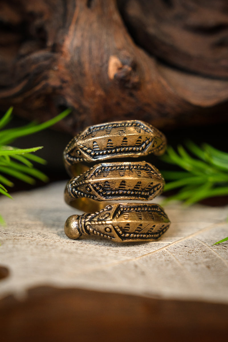 Pierścień z epoki żelaza Himlingøje, brąz