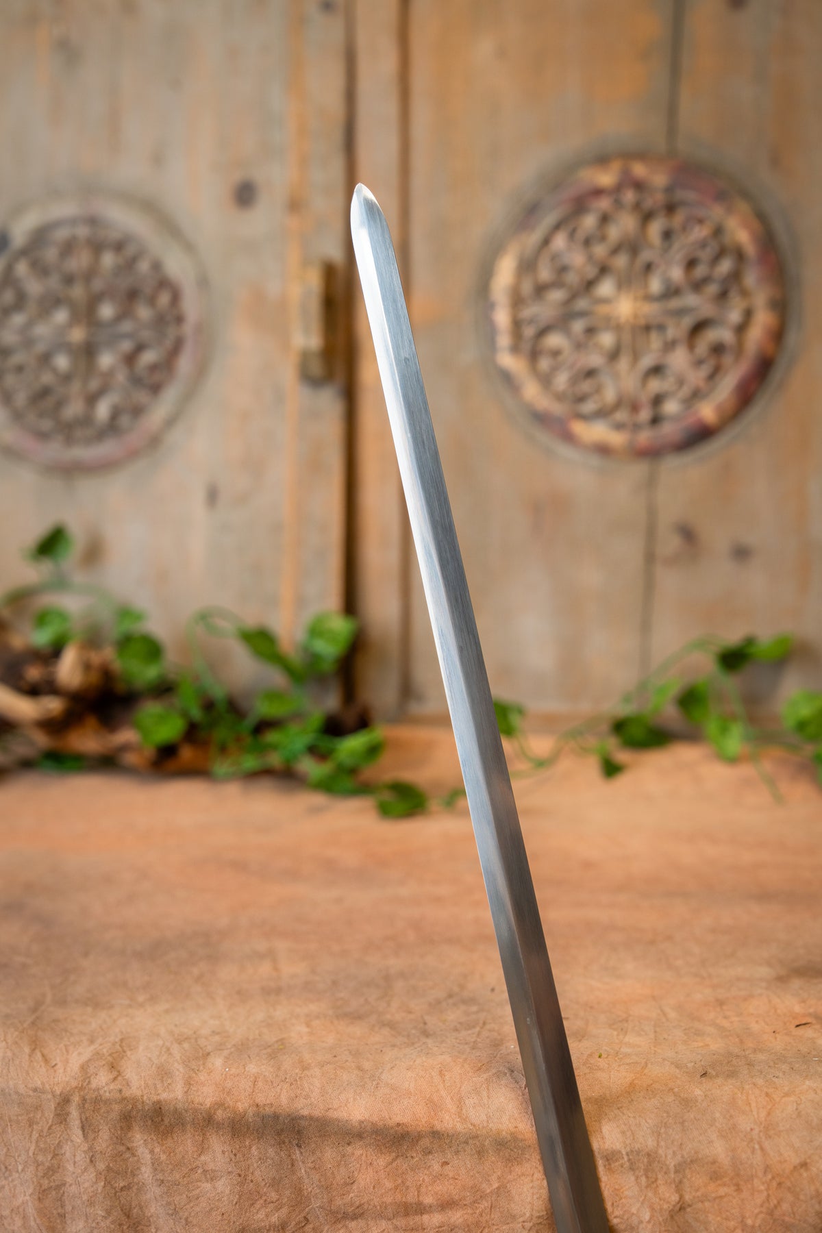 Bell rapier, semi-sharp