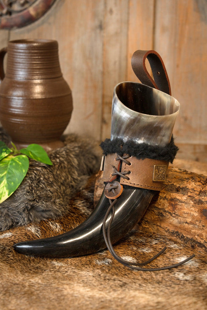 Corne à boire viking Hjalmar, 300–500 ml