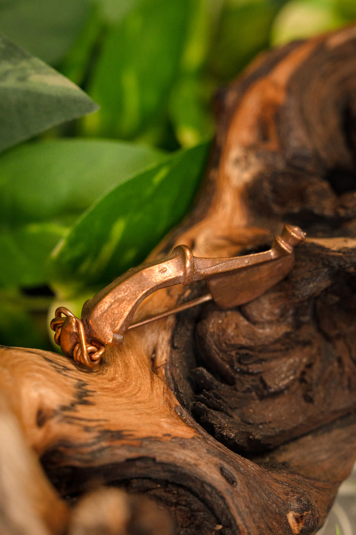 Trompetenfibula, 1. bis 4. Jahrhundert, Bronze