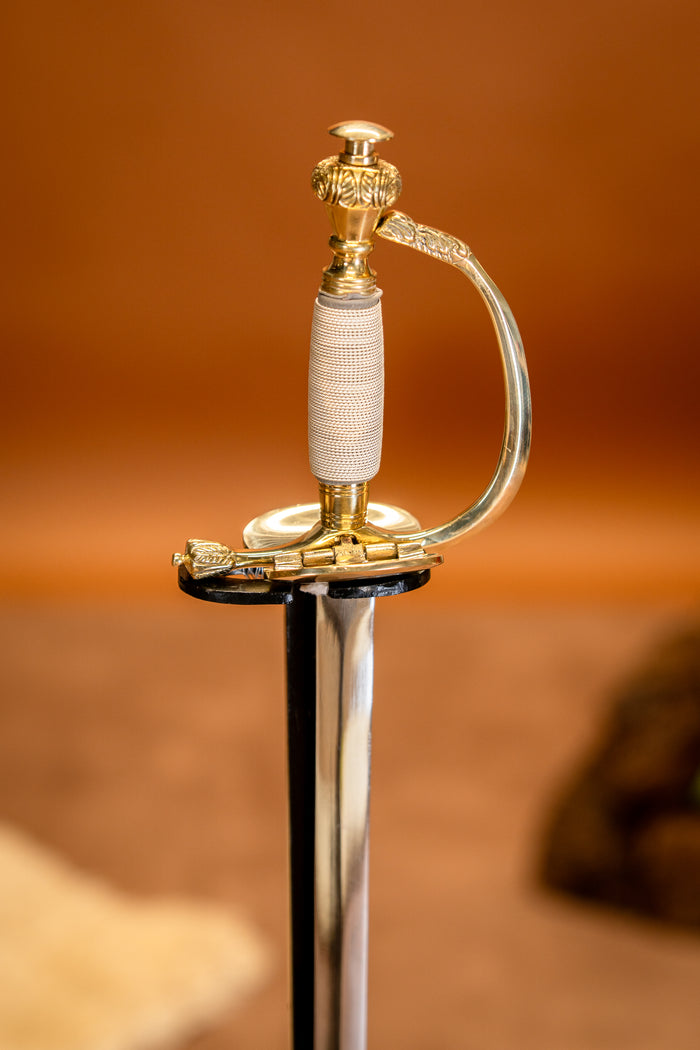 spadroon, semi-scherp