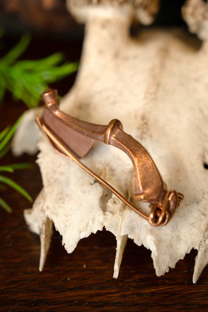 Trompetenfibula, 1. bis 4. Jahrhundert, Bronze