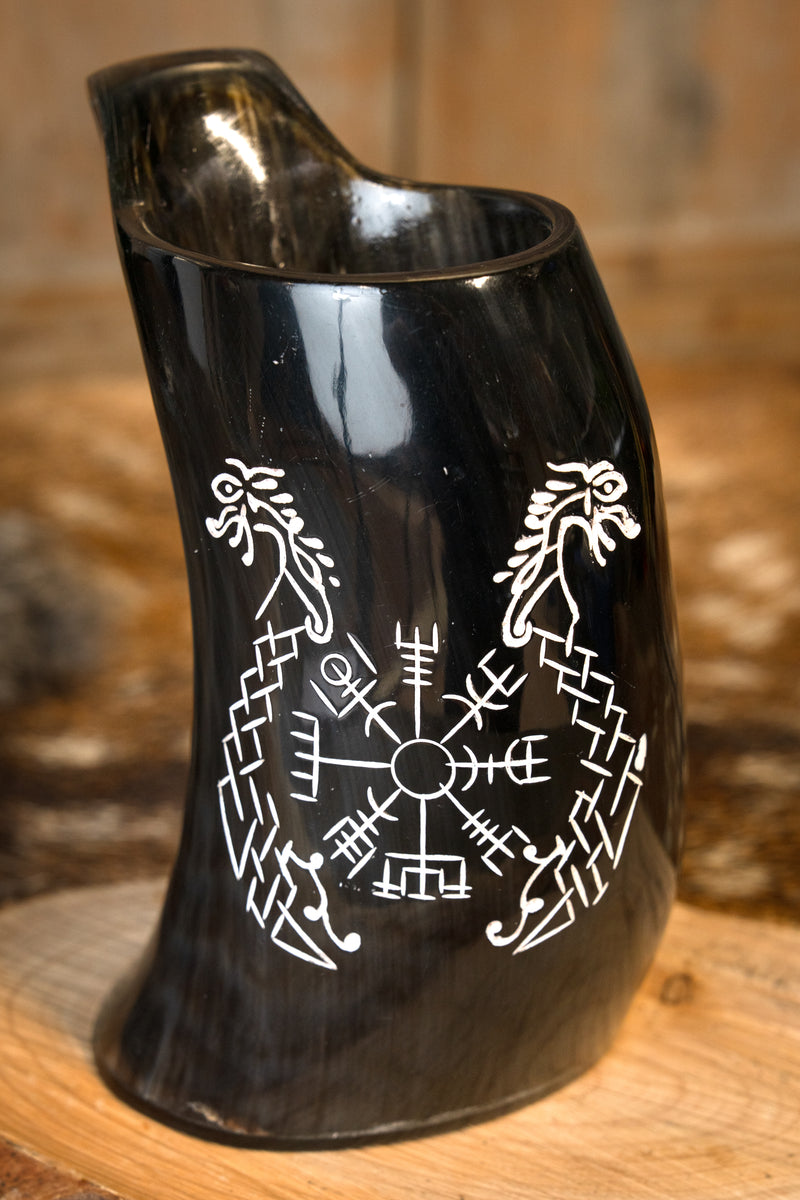 Boccale in corno vichingo Jormungandr, 500–650 ml