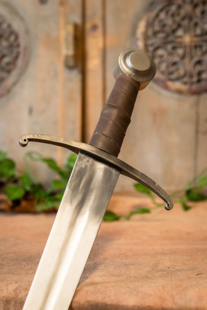 Middeleeuws zwaard Oakeshott type XIV, Battle-Ready, bot (battle-ready)