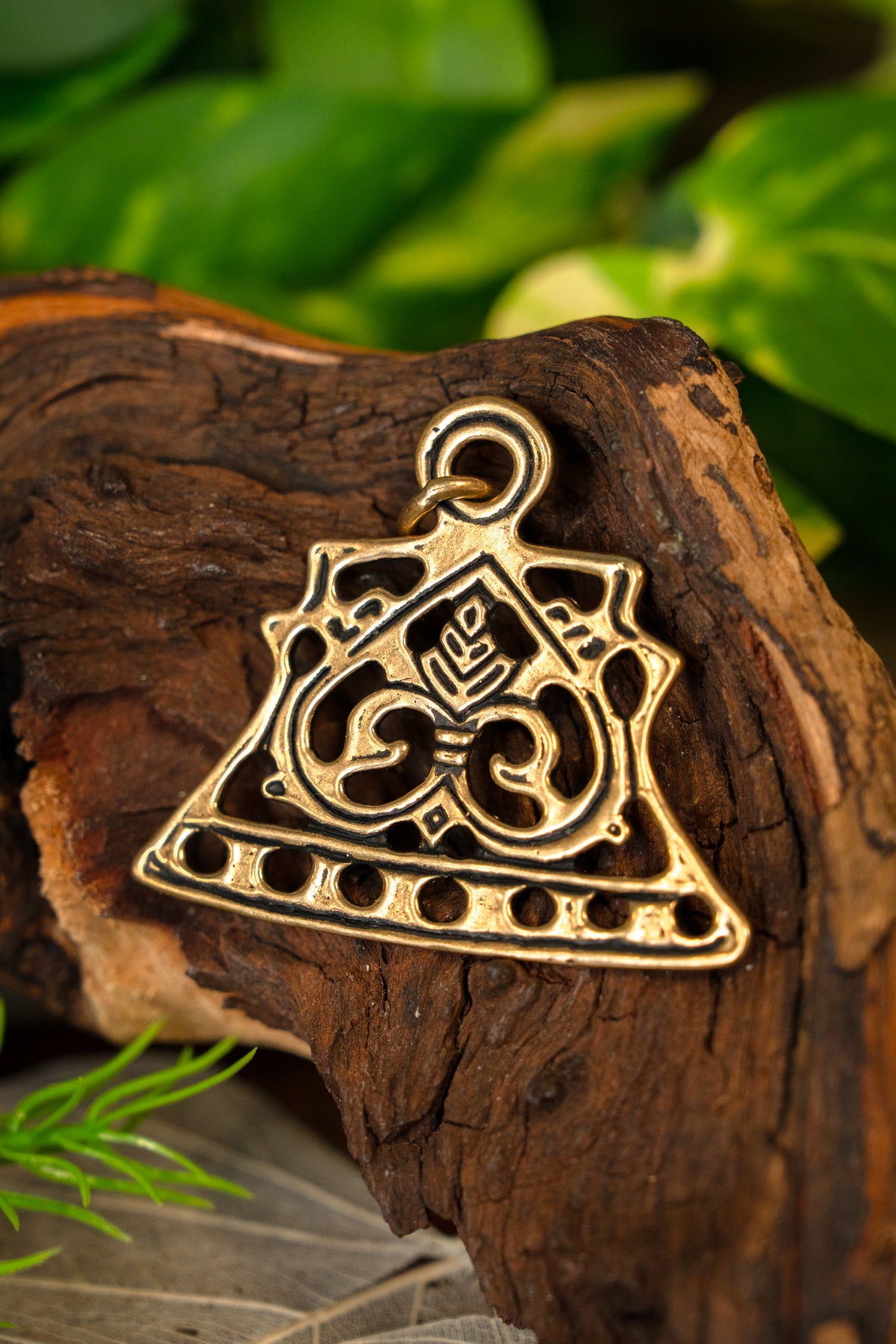 Wikinger Schmuckverteiler Lettland, Bronze