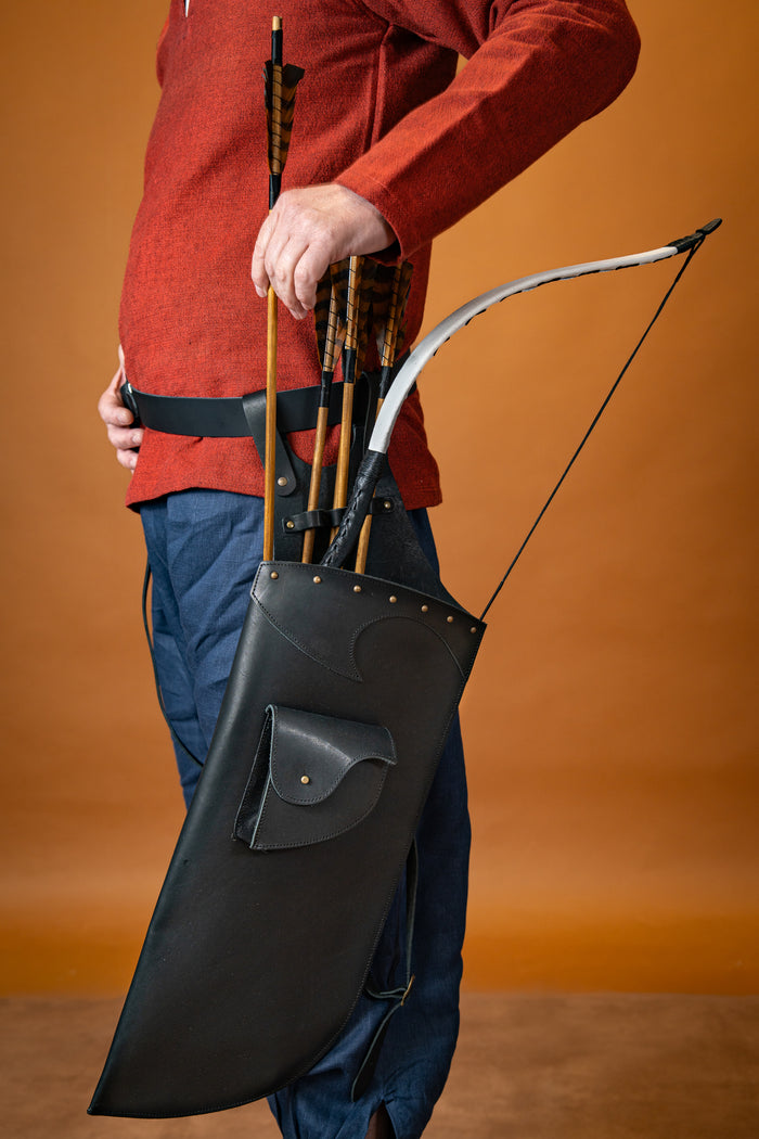 Steppe Explorer pilkoger, svart