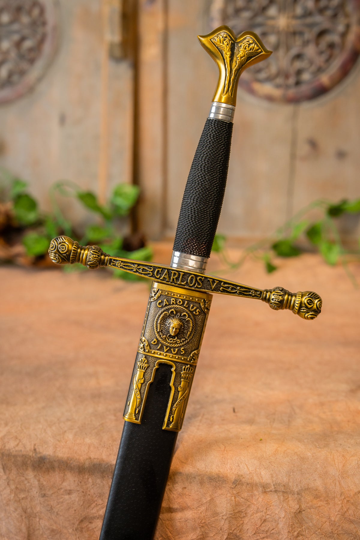 Karl V’s sværd med skede, semi-skarp