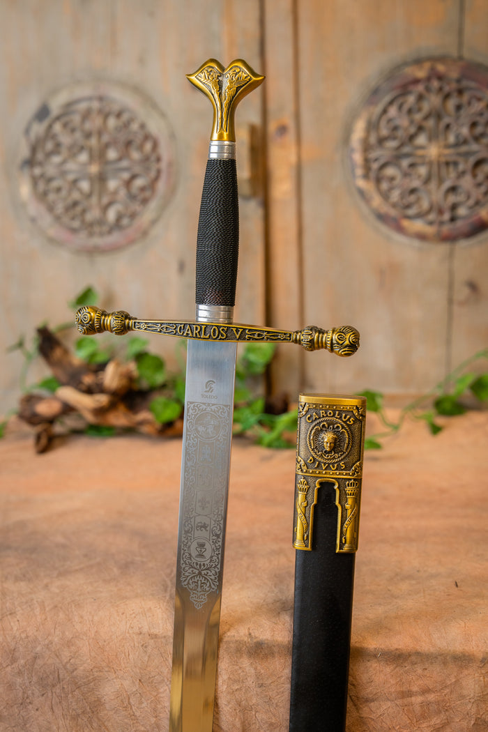 Karel de 5e zwaard met schede, semi-scherp