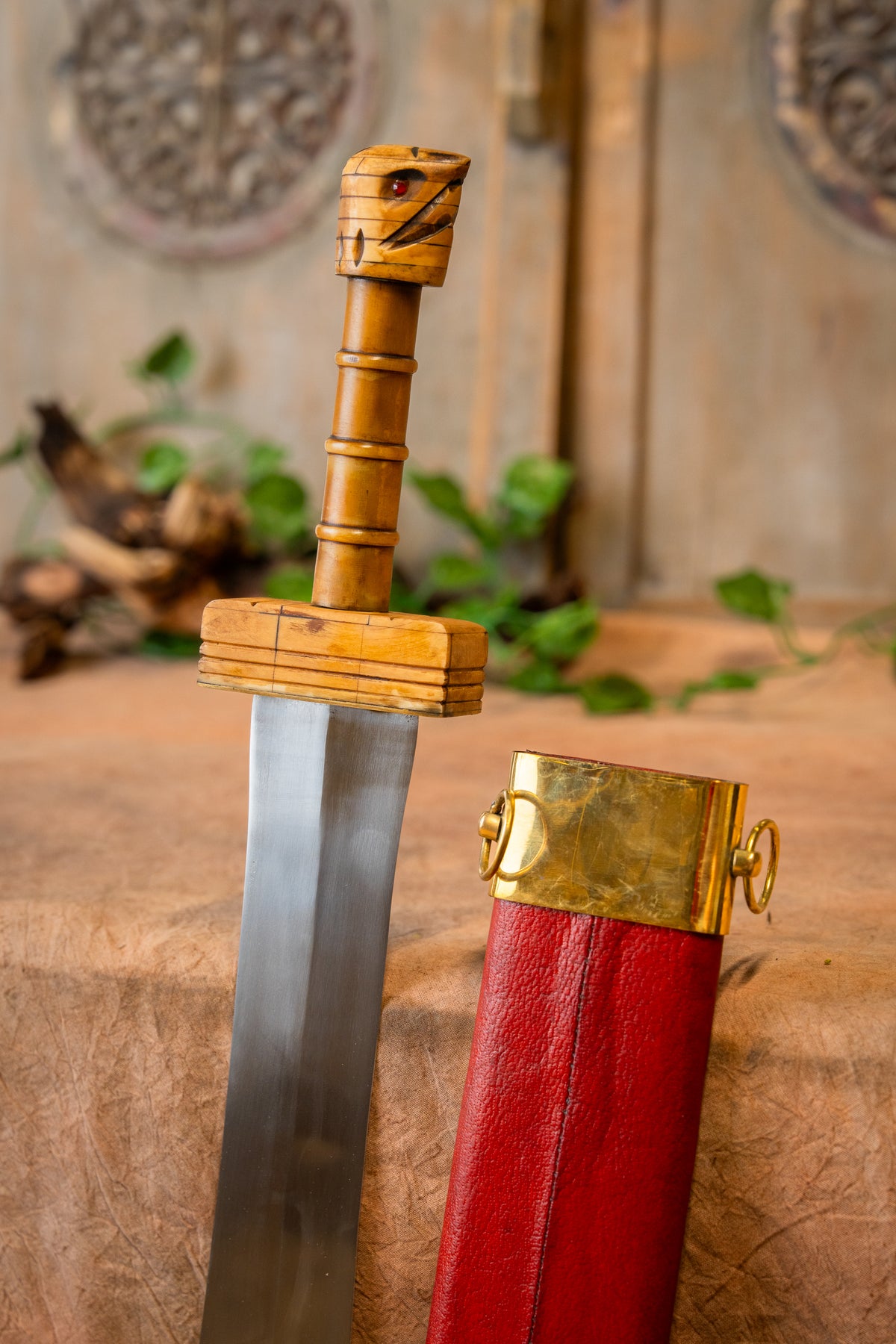 Parazonium, 1st century AD, semi-sharp