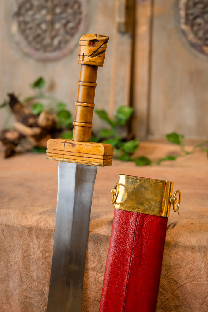 Parazonium, 1st century AD, semi-sharp