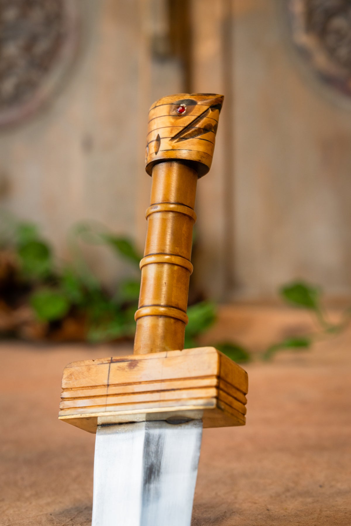 Parazonium, 1st century AD, semi-sharp