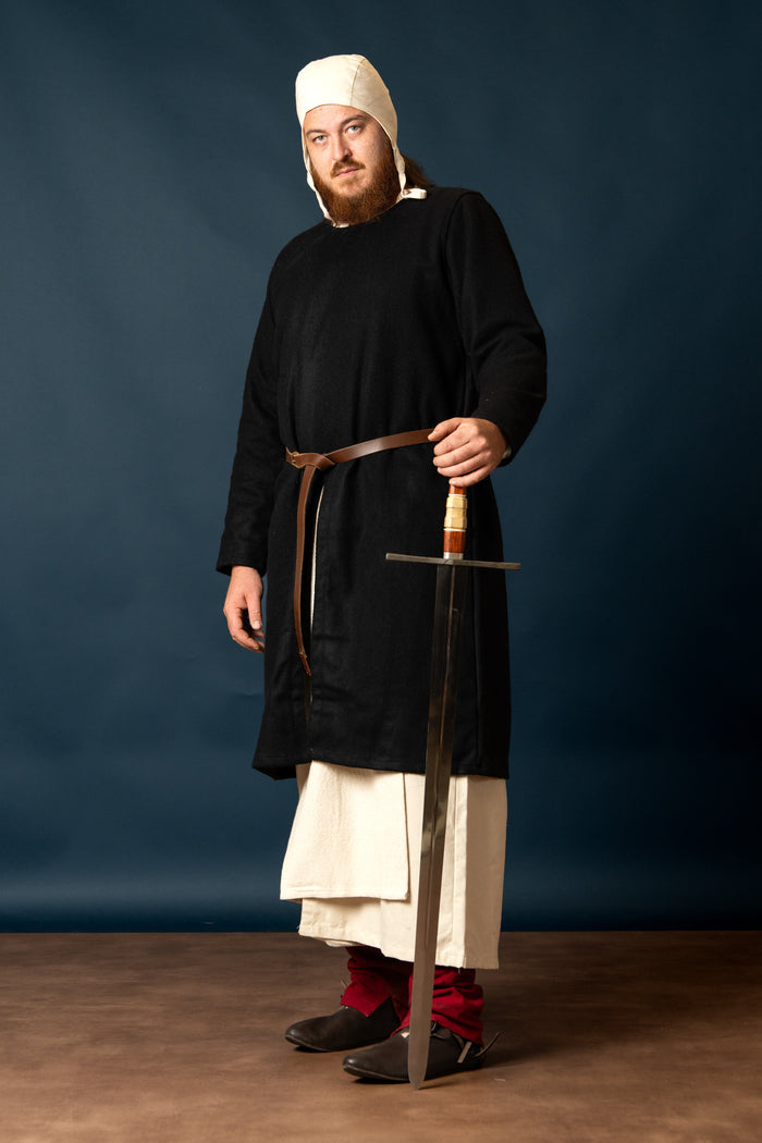 Túnica medieval Everard, negra, mezcla de lana