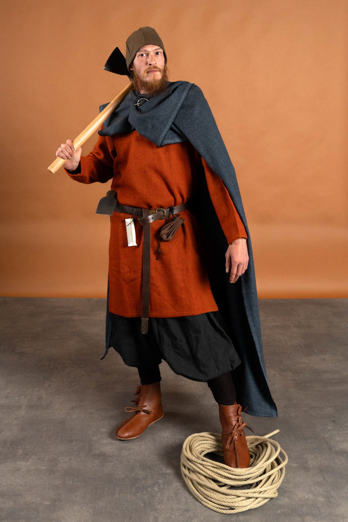 Wikiński topór, stal kuta ręcznie, typ F, półostry