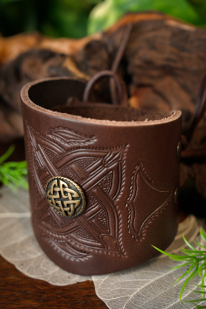 Keltisches Armband, braun, Leder