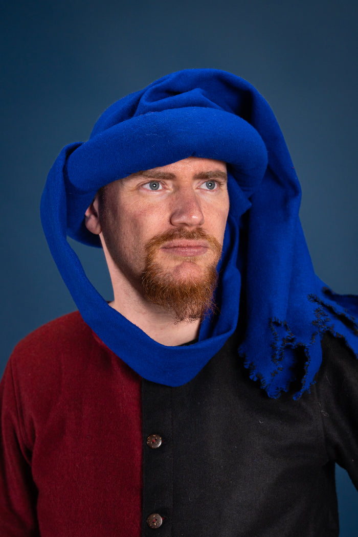 Kaproen Jan van Eyck, wol, blauw