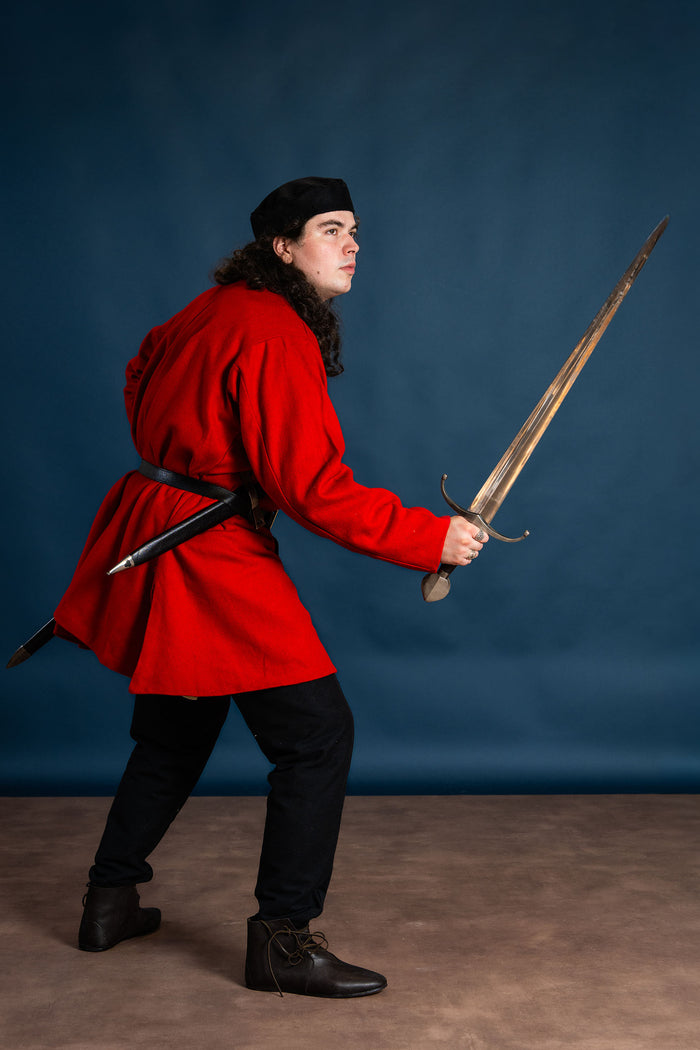 Senmedeltida houppelande, röd, ull